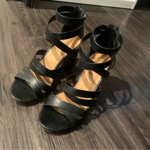 Black strappy sandal heels